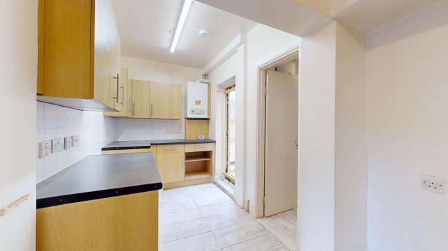 15 Peabody Estate, Lordship Lane, Tottenham, London, N17 7QJ 10