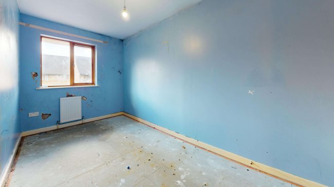 41 Arnett Square, Chingford, London E4 8YY 10