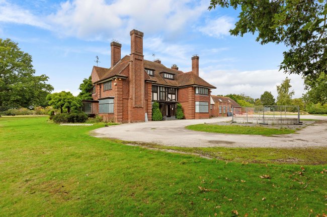 Davali House, Crow Lane, Tendring, Essex, CO16 9AP 6