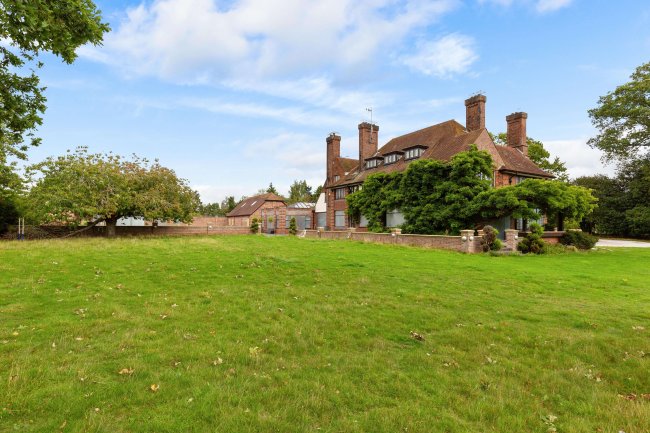 Davali House, Crow Lane, Tendring, Essex, CO16 9AP 6