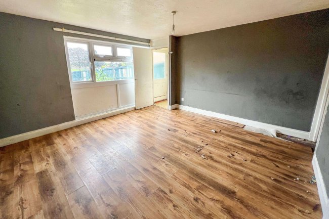 36 Woodroffe Square, Calne, Wiltshire, SN11 8PW 8