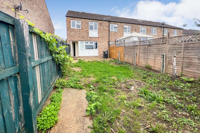 36 Woodroffe Square, Calne, Wiltshire, SN11 8PW 8