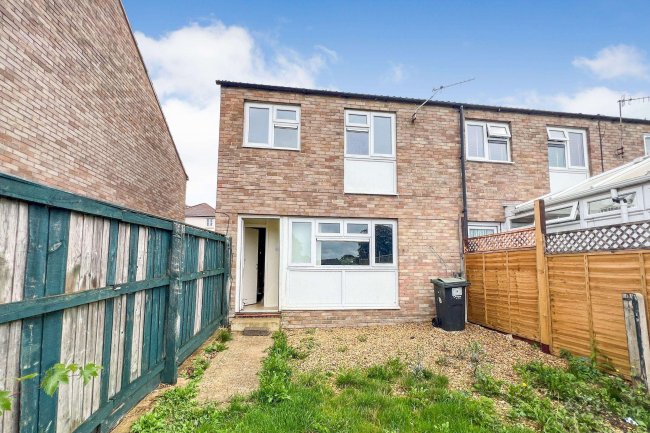 36 Woodroffe Square, Calne, Wiltshire, SN11 8PW 8