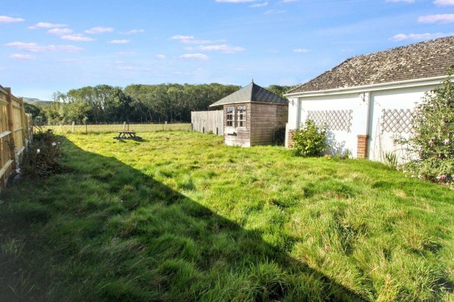 27 Sunstar Lane, Polegate, East Sussex BN26 5HS 10