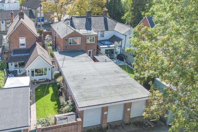 7 St Leonards Road and Premier House  , Horsham RH13 6EH 8