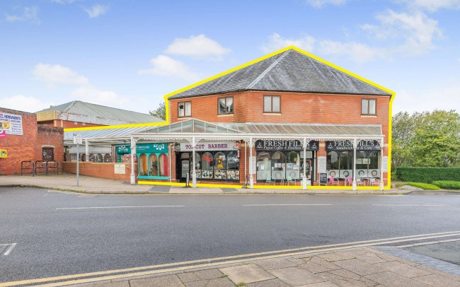 The Spa Centre, Llandrindod Wells, Wales LD1 5BB 8