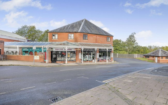 The Spa Centre, Llandrindod Wells, Wales LD1 5BB 8