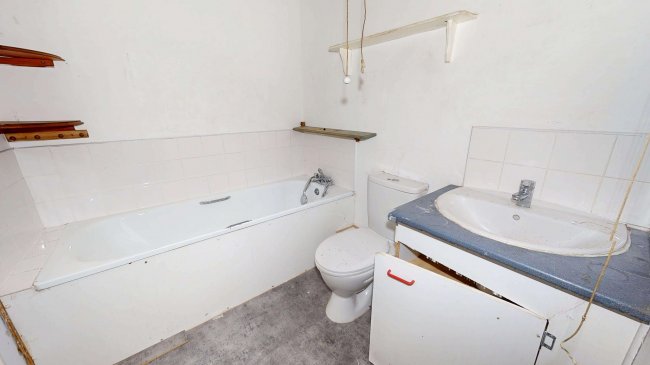 70C Colvestone Crescent, Hackney, London, E8 2LJ 2