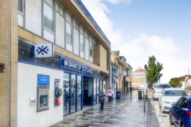 167 High Street, Irvine, North Ayrshire, Scotland KA12 8AD 3