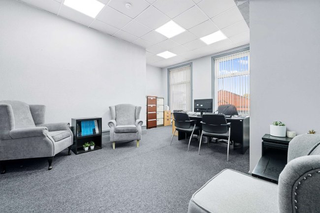 585-587 Cheetham Hill Road, Manchester, M8 9JE 8