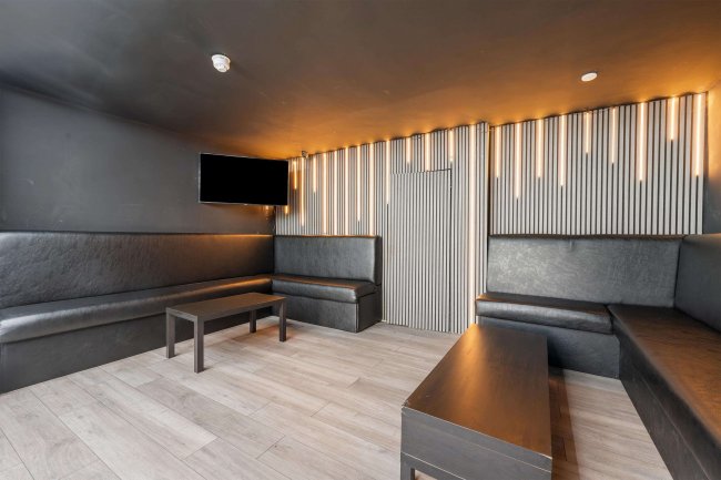 585-587 Cheetham Hill Road, Manchester, M8 9JE 8