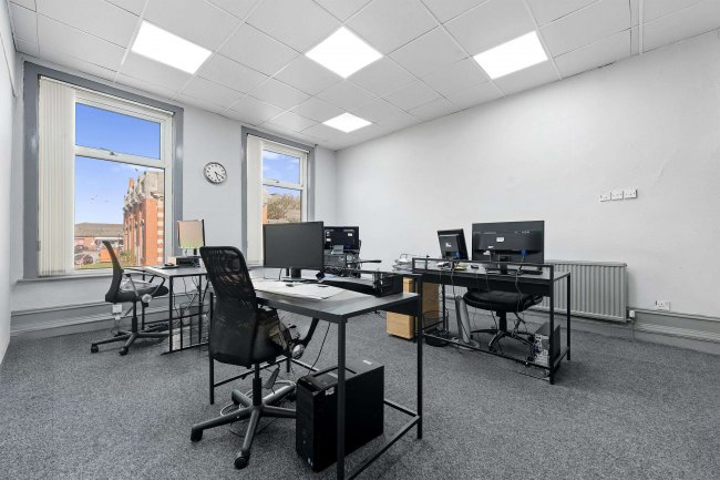 585-587 Cheetham Hill Road, Manchester, M8 9JE 8