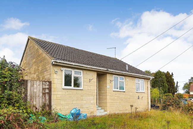 1 Kembles Close, Malmesbury, Wiltshire, SN16 9NU 2