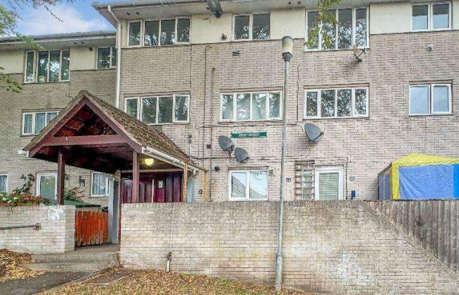 Flat 8, Swan House, Hillmead, Shepton Mallet BA4 5EZ 2