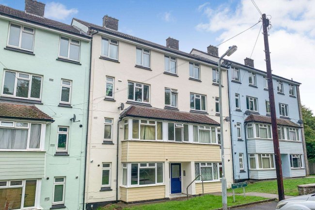 34 Austin Close, Frome, Somerset BA11 5AY 1