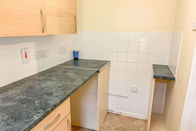 34 Austin Close, Frome, Somerset BA11 5AY 1