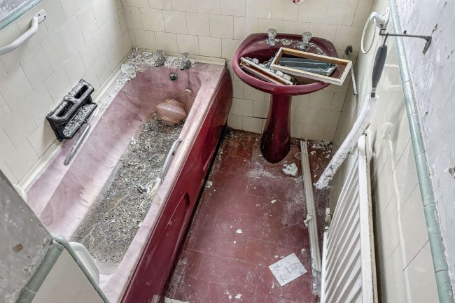 37 Stuart Road, Southend-on-sea, Essex, SS2 5JS 6