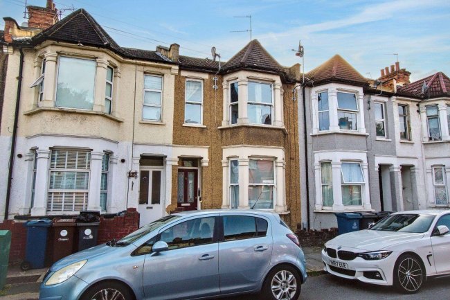 Flat A & B, 54 Herga Road, Harrow HA3 5AS 1