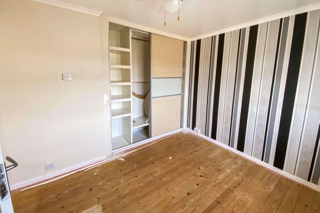 20 Manor Road, Chippenham, Wiltshire, SN14 0LH 10