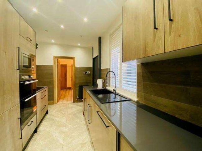 131 Burnham Gate, Burnley, BB11 4SE 9