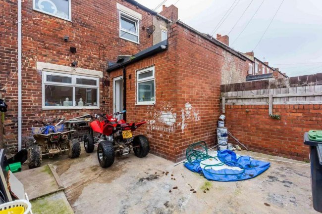 16 Twelfth Street, Peterlee, SR8 4QH 3