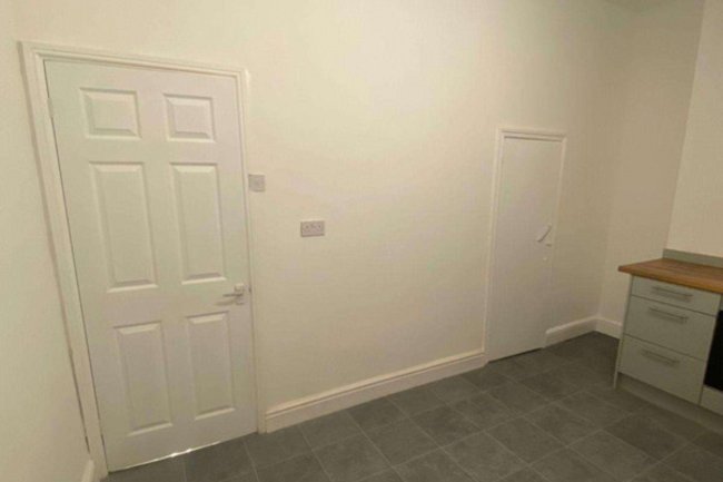 16 Twelfth Street, Peterlee, SR8 4QH 3