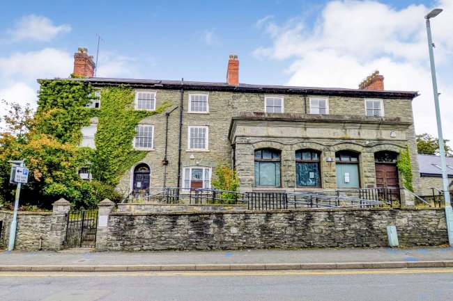 Bank House, West Street, Builth Wells, Powys, Wales, LD2 3AH 8