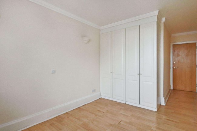 52 Chasewood Park, Harrow on the Hill Harrow HA1 3YR 9