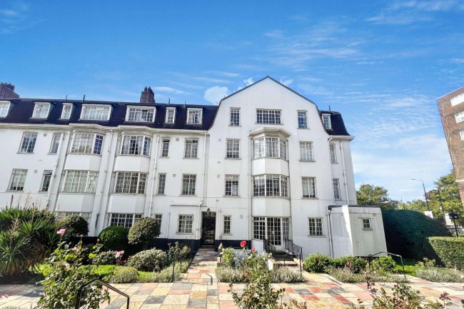 Flat 10, Wavertree Court, Wavertree Road, Streatham Hill, London, SW2 4TL 6