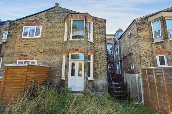 Flats A and B, 49 Romford Road, Stratford, London, E15 4LY 10