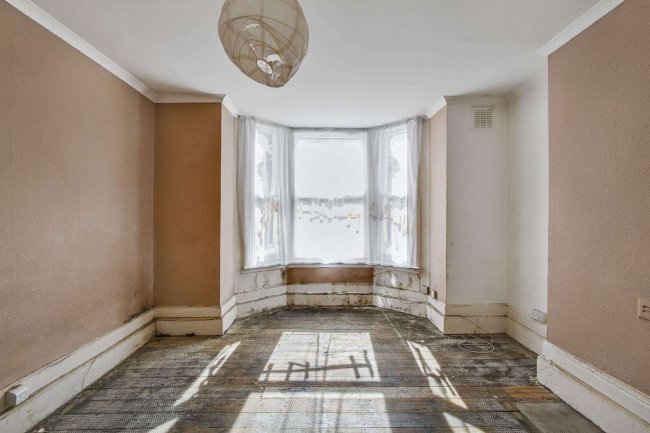 Flats A and B, 49 Romford Road, Stratford, London, E15 4LY 10