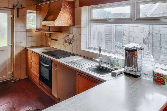 6 Chestnut Grove, Lincoln, Lincolnshire, LN5 9BJ 5