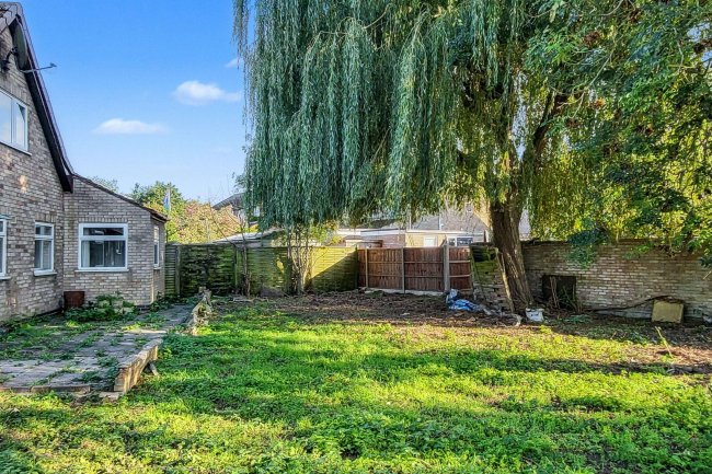 6 Chestnut Grove, Lincoln, Lincolnshire, LN5 9BJ 5