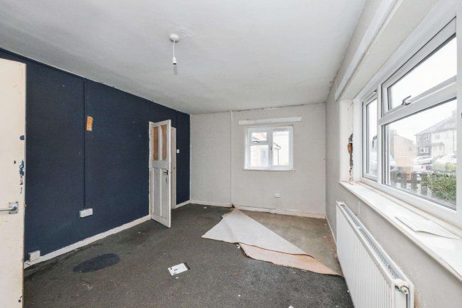 42 Horslow Street, Potton, Sandy Beds SG19 2NX 8