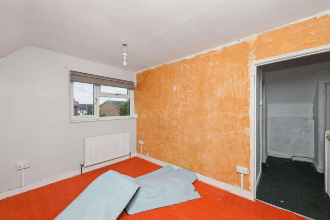 42 Horslow Street, Potton, Sandy Beds SG19 2NX 8