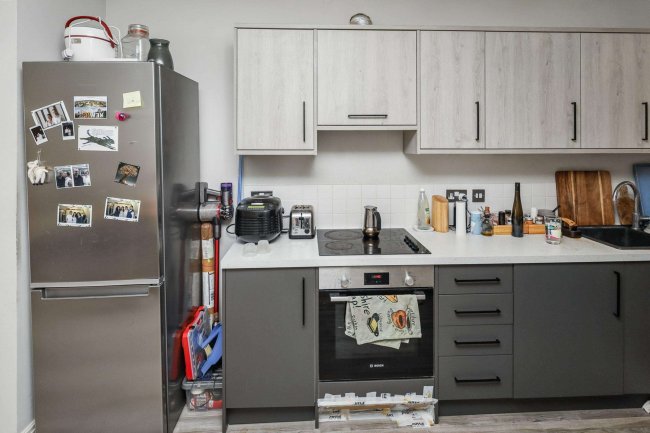 Flat 5, 68 Boston Road, Hanwell, London, W7 2ET 2