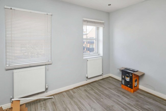 Flat 6, 68 Boston Road, Hanwell, London, W7 2ET 4