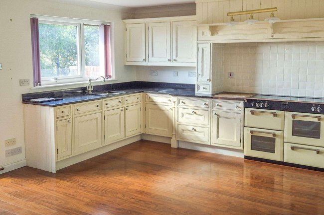 Sunset, Beatlands Road, Sidmouth, EX10 8JH 8