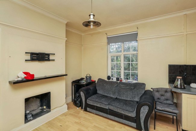 Flat 16 Astra Court East, Astra Close, Hornchurch, Essex, RM12 5NJ 8