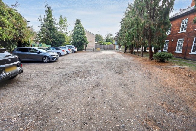 Flat 16 Astra Court East, Astra Close, Hornchurch, Essex, RM12 5NJ 8