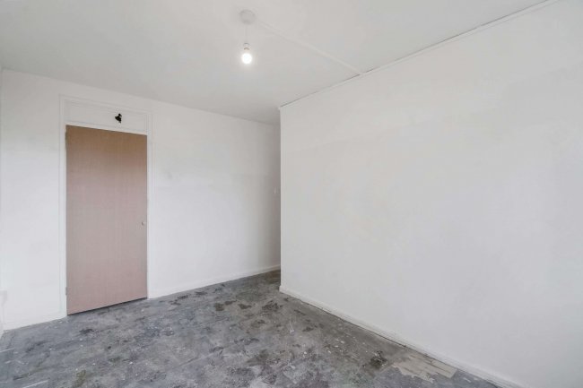 Flat 65, George Downing Estate, Cazenove Road, Stoke Newington, N16 6BE 2