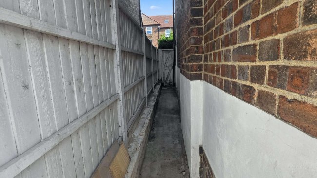 43 Harrow Road, Wembley, HA9 6DG 5