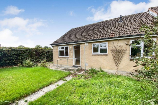 22 The Glebe, Calne, Wiltshire, SN11 8HB 3