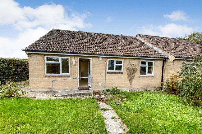 22 The Glebe, Calne, Wiltshire, SN11 8HB 3