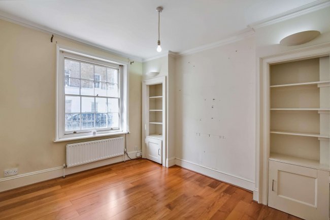 9 Goodge Place, Fitzrovia, London, W1T 4SG 7