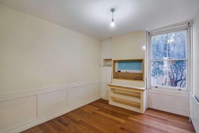 9 Goodge Place, Fitzrovia, London, W1T 4SG 7