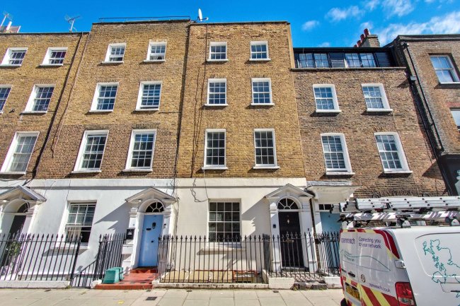 9 Goodge Place, Fitzrovia, London, W1T 4SG 7
