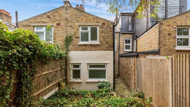 Flats A and B, 229 Milkwood Road, Herne Hill, London, SE24 0JE 3