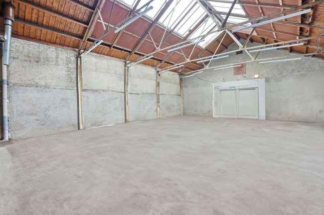 39 Claudius Road, Colchester, CO2 7RR 24