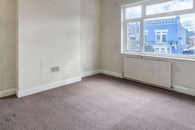 2B Nightingale Road, Harlesden, London NW10 4RH 6